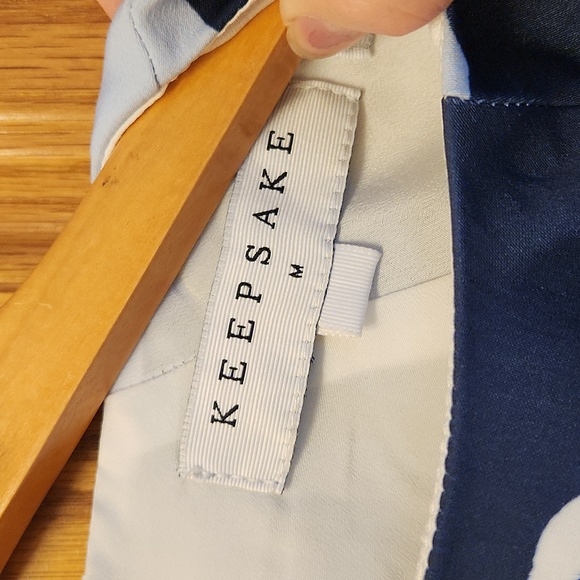 Keepsake - Picture 3 of 5